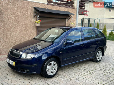 Шкода Фабия 2005 в Тернополе на Automoto.ua Синий Шкода Фабия, объемом двигателя 1.4 л и пробегом 183 тыс. км за 3700 $, фото 1 на Automoto.ua
