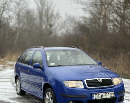 Синий Шкода Фабия, объемом двигателя 1.9 л и пробегом 320 тыс. км за 2999 $, фото 1 на Automoto.ua