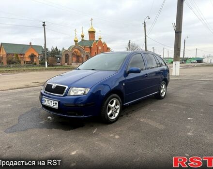 Синий Шкода Фабия, объемом двигателя 1.4 л и пробегом 150 тыс. км за 4150 $, фото 1 на Automoto.ua
