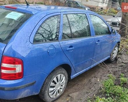 Синий Шкода Фабия, объемом двигателя 1.2 л и пробегом 163 тыс. км за 3600 $, фото 1 на Automoto.ua