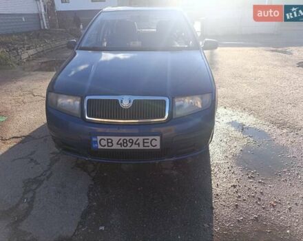 Синий Шкода Фабия, объемом двигателя 1.2 л и пробегом 382 тыс. км за 3799 $, фото 1 на Automoto.ua