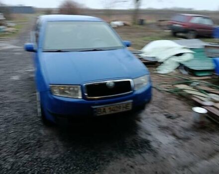 Синий Шкода Фабия, объемом двигателя 1.2 л и пробегом 140 тыс. км за 5671 $, фото 1 на Automoto.ua