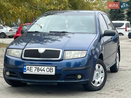 Синий Шкода Фабия, объемом двигателя 1.2 л и пробегом 311 тыс. км за 3600 $, фото 1 на Automoto.ua