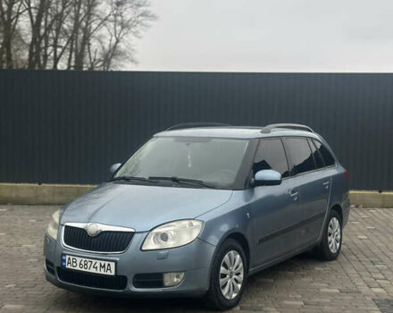 Синий Шкода Фабия, объемом двигателя 1.39 л и пробегом 285 тыс. км за 3950 $, фото 1 на Automoto.ua