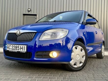Синий Шкода Фабия, объемом двигателя 1.2 л и пробегом 225 тыс. км за 3300 $, фото 1 на Automoto.ua