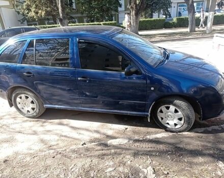 Синій Шкода Фабія, об'ємом двигуна 1 л та пробігом 225 тис. км за 4000 $, фото 1 на Automoto.ua