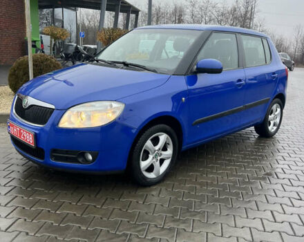Синий Шкода Фабия, объемом двигателя 1.6 л и пробегом 204 тыс. км за 6400 $, фото 1 на Automoto.ua