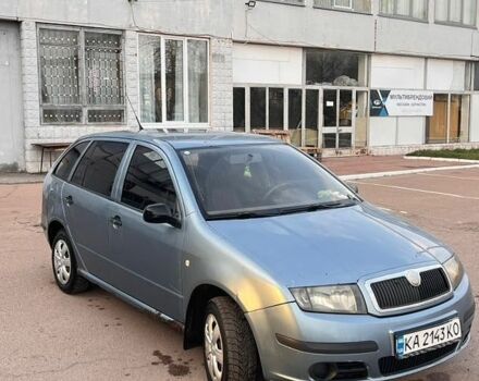 Синий Шкода Фабия, объемом двигателя 1.2 л и пробегом 390 тыс. км за 1700 $, фото 1 на Automoto.ua