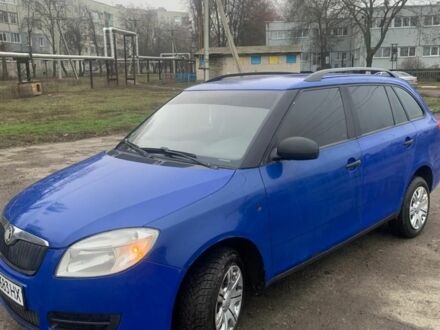 Синий Шкода Фабия, объемом двигателя 1 л и пробегом 240 тыс. км за 3850 $, фото 1 на Automoto.ua