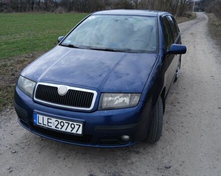 Синій Шкода Фабія, об'ємом двигуна 1.4 л та пробігом 378 тис. км за 1749 $, фото 1 на Automoto.ua