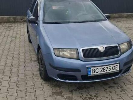 Синий Шкода Фабия, объемом двигателя 1.2 л и пробегом 170 тыс. км за 3200 $, фото 1 на Automoto.ua