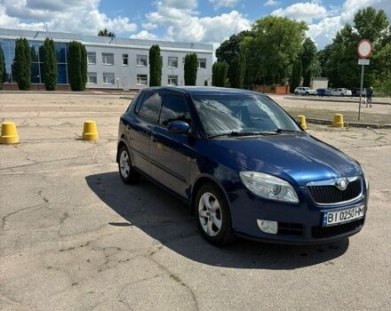 Синий Шкода Фабия, объемом двигателя 1.39 л и пробегом 145 тыс. км за 5700 $, фото 1 на Automoto.ua