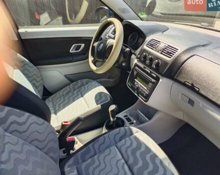 Синий Шкода Фабия, объемом двигателя 1.2 л и пробегом 204 тыс. км за 5100 $, фото 1 на Automoto.ua