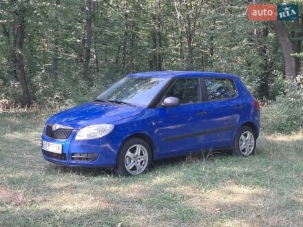 Синій Шкода Фабія, об'ємом двигуна 1.2 л та пробігом 240 тис. км за 3899 $, фото 1 на Automoto.ua