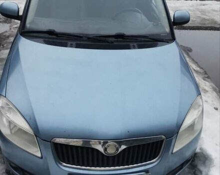 Синий Шкода Фабия, объемом двигателя 1.4 л и пробегом 344 тыс. км за 5500 $, фото 1 на Automoto.ua