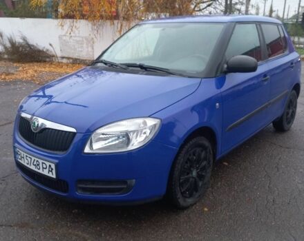 Синий Шкода Фабия, объемом двигателя 1.2 л и пробегом 188 тыс. км за 4500 $, фото 1 на Automoto.ua