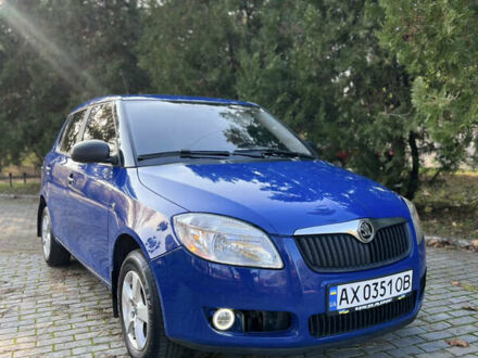 Шкода Фабія 2008 у Харкові на Automoto.ua Синій Шкода Фабія, об'ємом двигуна 1.39 л та пробігом 222 тис. км за 4850 $, фото 1 на Automoto.ua