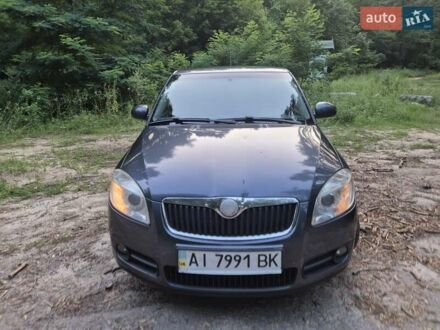 Синій Шкода Фабія, об'ємом двигуна 1.39 л та пробігом 225 тис. км за 4700 $, фото 1 на Automoto.ua