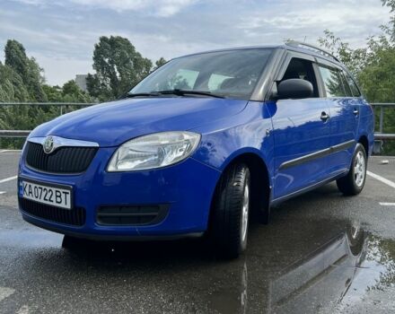 Синий Шкода Фабия, объемом двигателя 1.4 л и пробегом 223 тыс. км за 5500 $, фото 1 на Automoto.ua