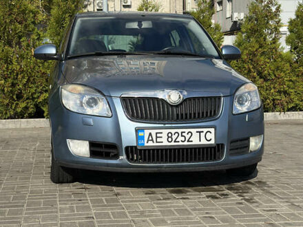 Шкода Фабия 2008 в Днепре (Днепропетровске) на Automoto.ua Синий Шкода Фабия, объемом двигателя 1.2 л и пробегом 265 тыс. км за 4000 $, фото 1 на Automoto.ua