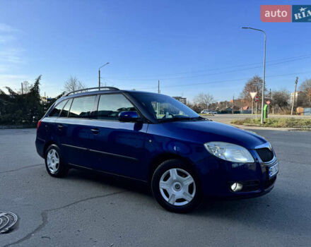 Синий Шкода Фабия, объемом двигателя 1.39 л и пробегом 291 тыс. км за 4700 $, фото 1 на Automoto.ua