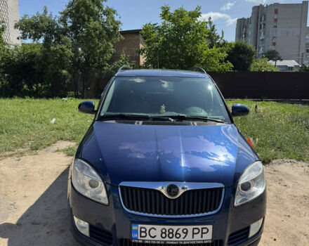 Синий Шкода Фабия, объемом двигателя 1.42 л и пробегом 268 тыс. км за 4999 $, фото 1 на Automoto.ua
