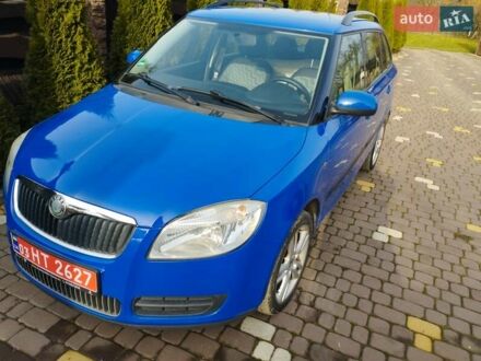 Синий Шкода Фабия, объемом двигателя 1.6 л и пробегом 204 тыс. км за 6950 $, фото 1 на Automoto.ua
