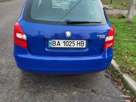 Синій Шкода Фабія, об'ємом двигуна 1.2 л та пробігом 157 тис. км за 5000 $, фото 1 на Automoto.ua