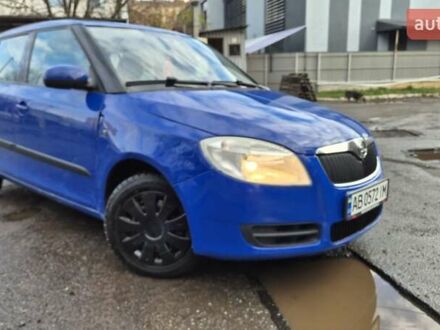 Синий Шкода Фабия, объемом двигателя 1.2 л и пробегом 226 тыс. км за 2699 $, фото 1 на Automoto.ua