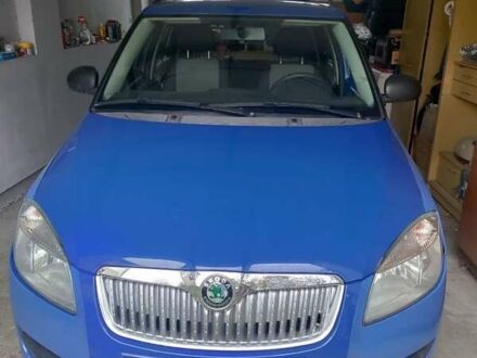 Шкода Фабия 2009 в Вижнице на Automoto.ua Синий Шкода Фабия, объемом двигателя 1.2 л и пробегом 178 тыс. км за 4444 $, фото 1 на Automoto.ua