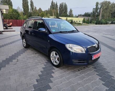 Синий Шкода Фабия, объемом двигателя 0 л и пробегом 229 тыс. км за 5700 $, фото 1 на Automoto.ua