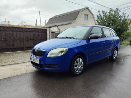 Синий Шкода Фабия, объемом двигателя 0 л и пробегом 310 тыс. км за 4000 $, фото 1 на Automoto.ua