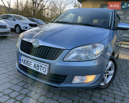 Синий Шкода Фабия, объемом двигателя 1.2 л и пробегом 256 тыс. км за 4500 $, фото 1 на Automoto.ua