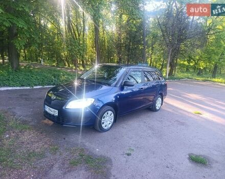 Синий Шкода Фабия, объемом двигателя 1.6 л и пробегом 268 тыс. км за 4950 $, фото 1 на Automoto.ua