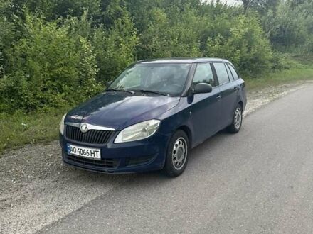 Шкода Фабия 2010 в Львове на Automoto.ua Синий Шкода Фабия, объемом двигателя 1.6 л и пробегом 280 тыс. км за 4000 $, фото 1 на Automoto.ua