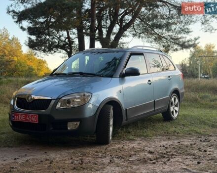 Синій Шкода Фабія, об'ємом двигуна 1.39 л та пробігом 174 тис. км за 6600 $, фото 1 на Automoto.ua