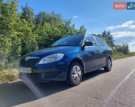 Синій Шкода Фабія, об'ємом двигуна 1.6 л та пробігом 259 тис. км за 5999 $, фото 1 на Automoto.ua