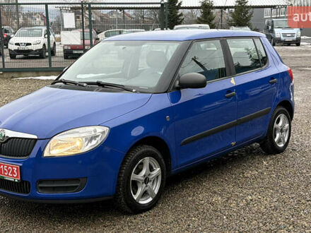 Синий Шкода Фабия, объемом двигателя 1.2 л и пробегом 140 тыс. км за 4750 $, фото 1 на Automoto.ua