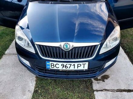 Шкода Фабия 2011 в Львове на Automoto.ua Синий Шкода Фабия, объемом двигателя 1.6 л и пробегом 252 тыс. км за 6000 $, фото 1 на Automoto.ua