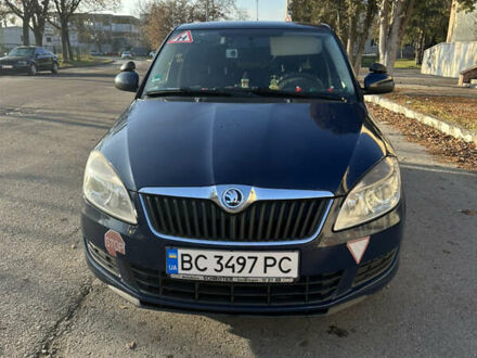 Синій Шкода Фабія, об'ємом двигуна 1.6 л та пробігом 328 тис. км за 5000 $, фото 1 на Automoto.ua