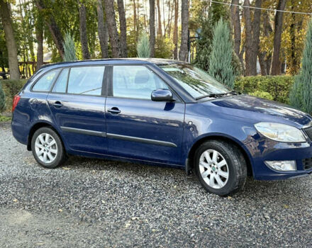 Синій Шкода Фабія, об'ємом двигуна 1.6 л та пробігом 271 тис. км за 4999 $, фото 1 на Automoto.ua