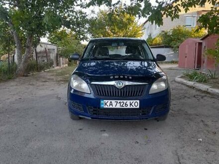Синій Шкода Фабія, об'ємом двигуна 1.2 л та пробігом 206 тис. км за 4400 $, фото 1 на Automoto.ua