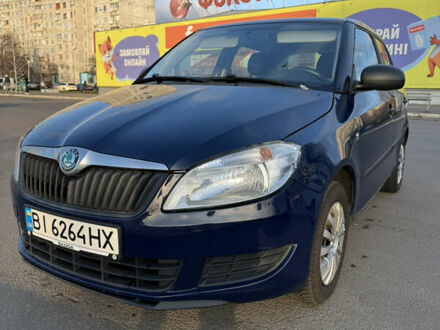 Синий Шкода Фабия, объемом двигателя 1.2 л и пробегом 266 тыс. км за 4700 $, фото 1 на Automoto.ua