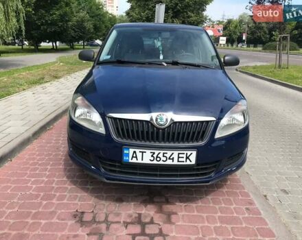 Синій Шкода Фабія, об'ємом двигуна 1.39 л та пробігом 448 тис. км за 4100 $, фото 1 на Automoto.ua