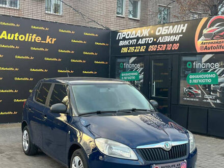 Синий Шкода Фабия, объемом двигателя 1.6 л и пробегом 240 тыс. км за 5900 $, фото 1 на Automoto.ua