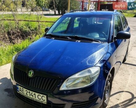 Синий Шкода Фабия, объемом двигателя 1.39 л и пробегом 280 тыс. км за 5500 $, фото 1 на Automoto.ua