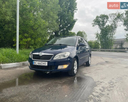 Синий Шкода Фабия, объемом двигателя 1.6 л и пробегом 370 тыс. км за 4850 $, фото 1 на Automoto.ua