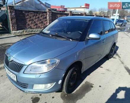 Синий Шкода Фабия, объемом двигателя 1.39 л и пробегом 265 тыс. км за 5200 $, фото 1 на Automoto.ua
