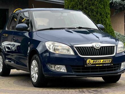 Шкода Фабия 2012 в Львове на Automoto.ua Синий Шкода Фабия, объемом двигателя 1.4 л и пробегом 250 тыс. км за 6150 $, фото 1 на Automoto.ua