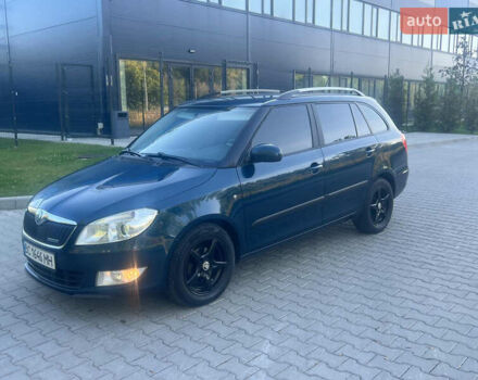 Шкода Фабия 2012 в Львове на Automoto.ua Синий Шкода Фабия, объемом двигателя 1.2 л и пробегом 255 тыс. км за 5200 $, фото 1 на Automoto.ua